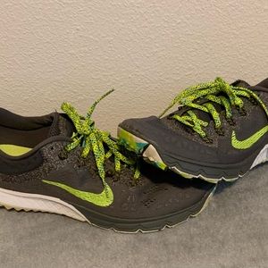 Men’s Nike Zoom Terra Kiger 2 -size 11.5